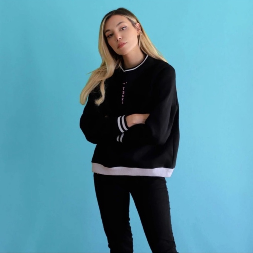 Tsuki Black Moon Pullover Sweatshirt‎ Striped Trim Crewneck Casual Comfy Size S